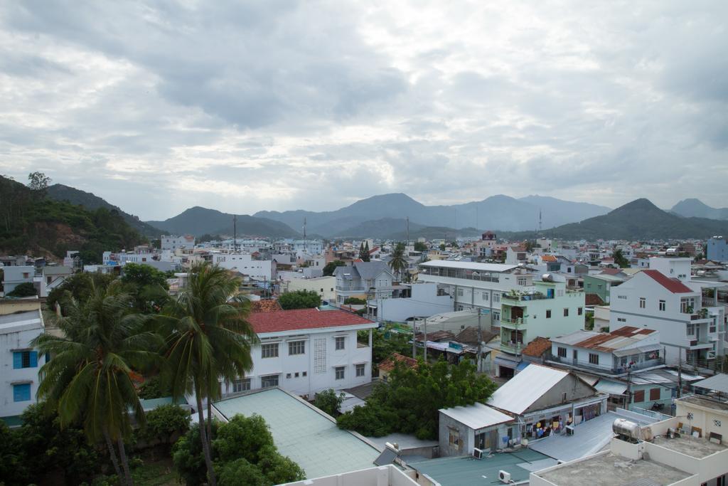 Dong Hai Hotel Nha Trang Kültér fotó